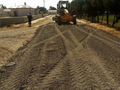 İlçemiz Genelinde Yol Yapım Çalışmalarımız Tüm Hızıyla Devam Ediyor